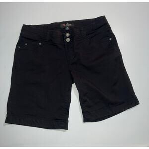 Guess women’s black shorts